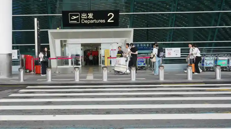 940 Units security bollard